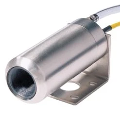 Adjustable Temperature IR Sensor With Thermocouple Outputs